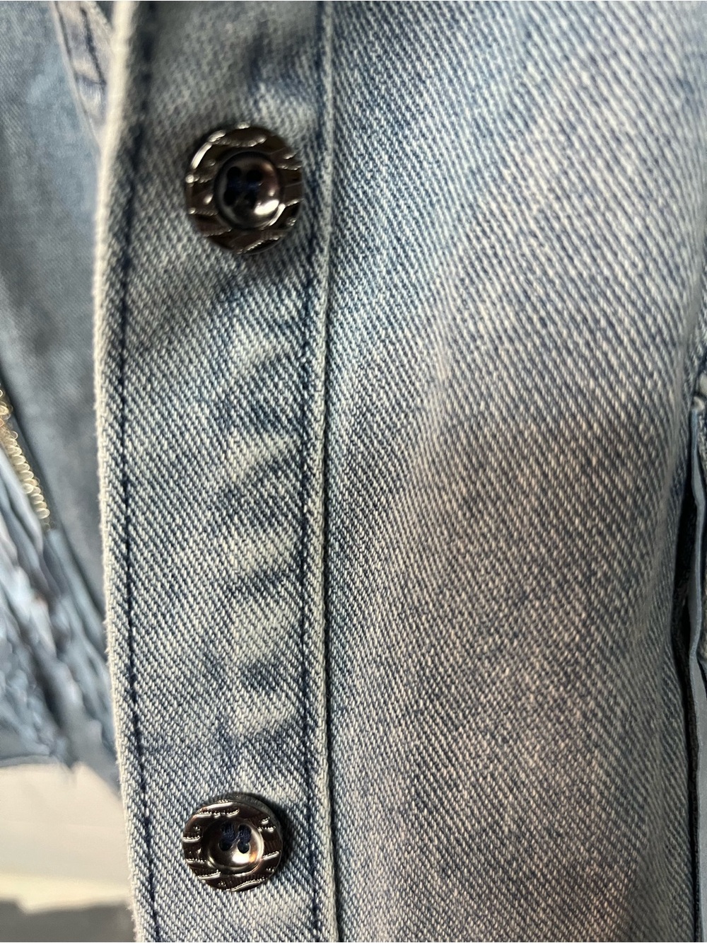 Jacket Women's Light Blue Denim Fringe Jacket - Picture 5 of 6